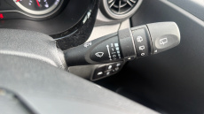 Hyundai i10 1.0 MPi SE Connect 5dr Petrol Hatchback